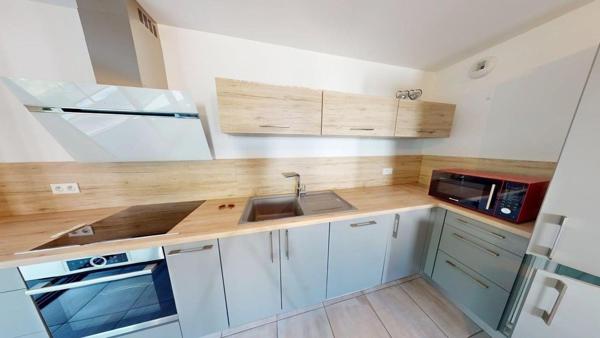 MAGNIFIQUE APPARTEMENT T4 PARFAIT ETAT TERRASSE DE 30 M²