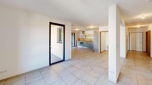 MAGNIFIQUE APPARTEMENT T4 PARFAIT ETAT TERRASSE DE 30 M²