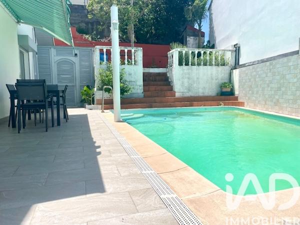 Maison à vendre 9 pièces 200 m² Saint-Denis