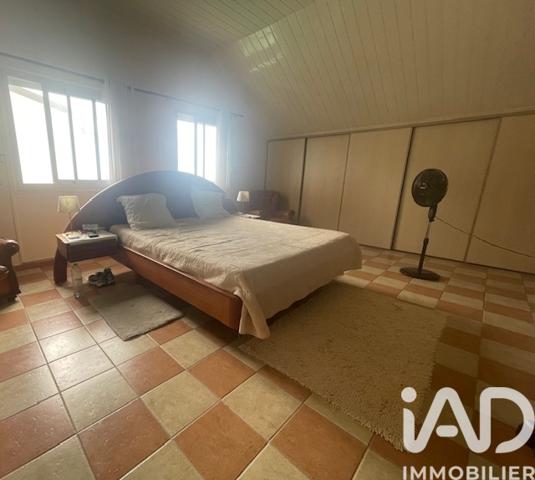Maison à vendre 9 pièces 200 m² Saint-Denis