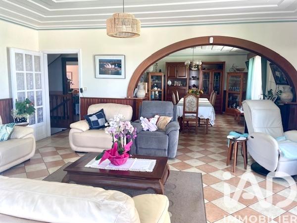 Maison à vendre 9 pièces 200 m² Saint-Denis