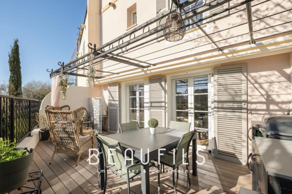 Aigues-Mortes (30220) Exclusivité - Aigues Mortes - Marina avec vue canal, terrasses & stationnements privatifs