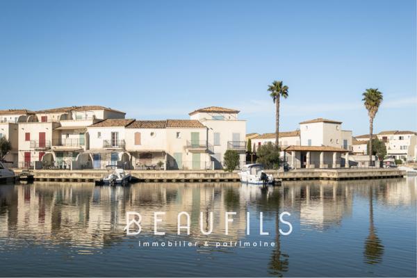 Aigues-Mortes (30220) Exclusivité - Aigues Mortes - Marina avec vue canal, terrasses & stationnements privatifs
