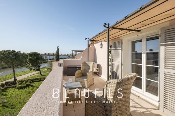 Aigues-Mortes (30220) Exclusivité - Aigues Mortes - Marina avec vue canal, terrasses & stationnements privatifs