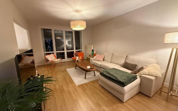 Appartement à vendre    3 pièces • 80 m2 Olivet