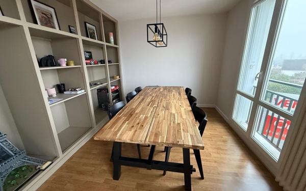 Appartement à vendre    3 pièces • 80 m2 Olivet