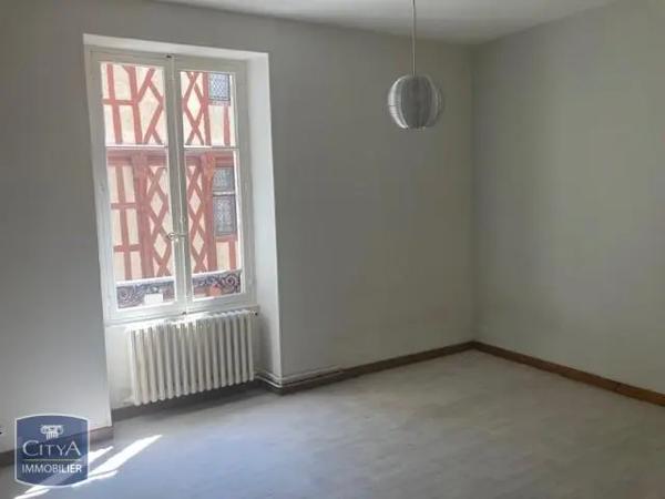 Appartement à louer 1 pièce 25m² Bourges (18000)