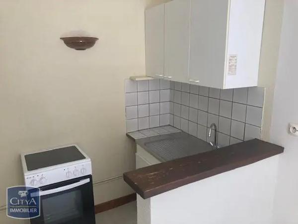 Appartement à louer 1 pièce 25m² Bourges (18000)