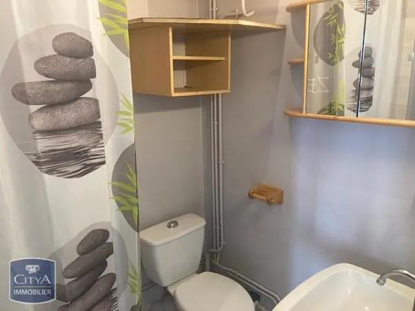 Appartement à louer 1 pièce 25m² Bourges (18000)
