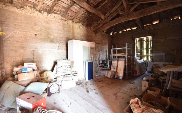 Maison à vendre    5 pièces • 180,19 m2 Meximieux