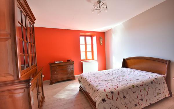 Maison à vendre    5 pièces • 180,19 m2 Meximieux