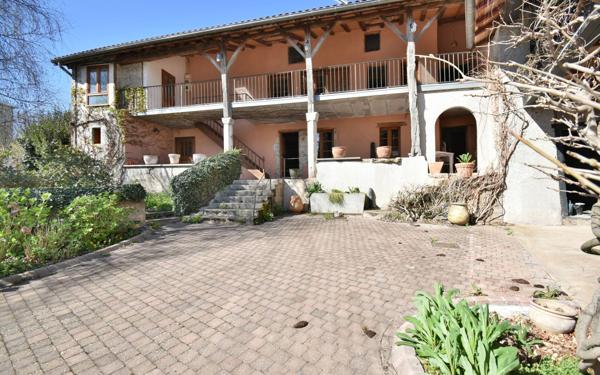 Maison à vendre    5 pièces • 180,19 m2 Meximieux