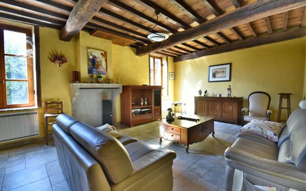 Maison à vendre    5 pièces • 180,19 m2 Meximieux