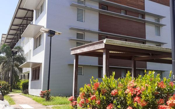 Appartement à vendre    1 pièce •  Cayenne