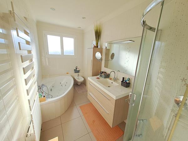 Vente maison Le Perrier : 346 000 € - AJP Immobilier Challans