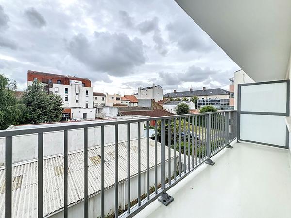 Vente appartement La Roche Sur Yon : 124 200 € - AJP Immobilier La Roche-sur-Yon