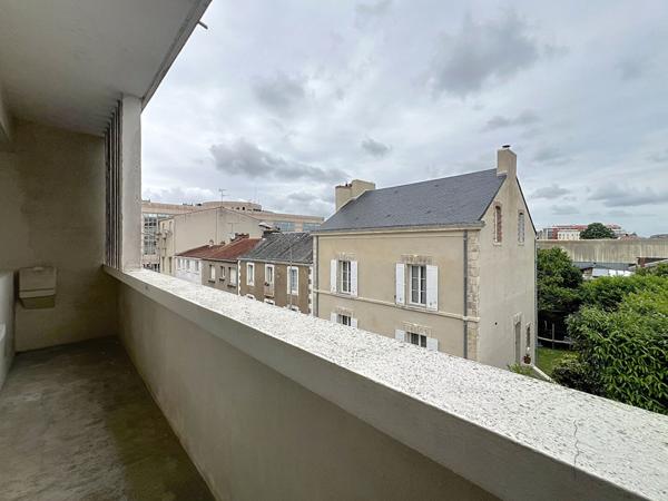 Vente appartement La Roche Sur Yon : 124 200 € - AJP Immobilier La Roche-sur-Yon
