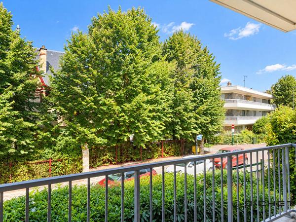Appartement 2 pièces 47 m² BOURG LA REINE - 92340