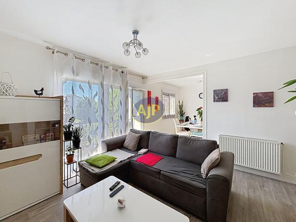 Vente appartement Tonnay Charente : 102 270 € - AJP Immobilier Rochefort