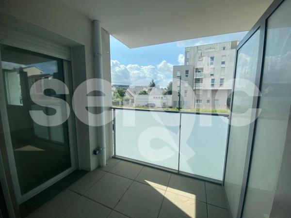 Location 3 Pieces 61 44100 Nantes 24 8012 01 0006