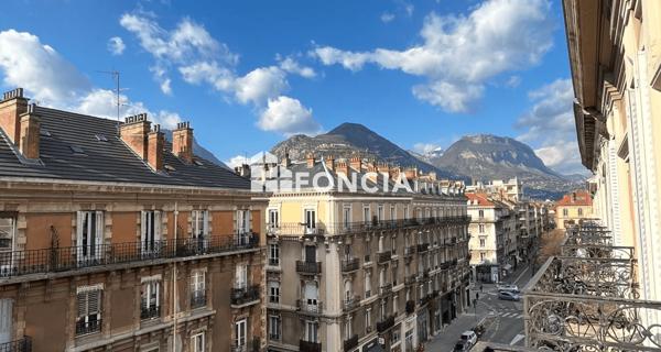 Location Studio 39.05 m² - Grenoble 38000