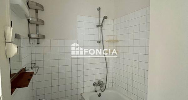 Location Studio 39.05 m² - Grenoble 38000