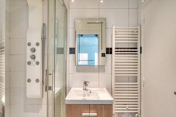 2 PIECES A VENDRE A BOULOGNE CENTRE- LES PASSAGES.