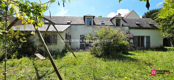 MAINTENON - CHARMANTE LONGERE DE 175 m², 4 chambres