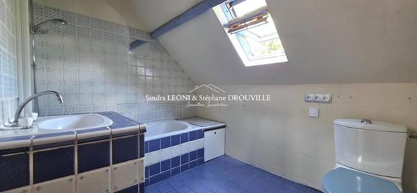 MAINTENON - CHARMANTE LONGERE DE 175 m², 4 chambres