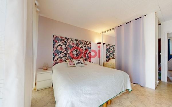 Appartement à vendre    5 pièces • 81,70 m2 Clichy-sous-Bois