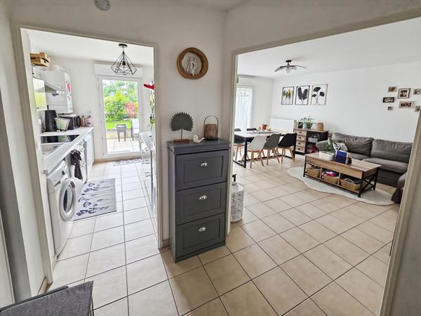 Appartement Dourdan 3 pièce(s) 63 m2 - JARDIN - PARKINGS SOUS-SOL