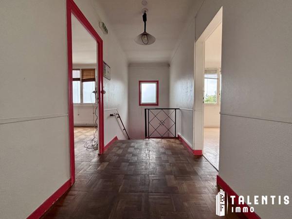 REZÉ, PONT ROUSSEAU | Maison (209m² | 12P)