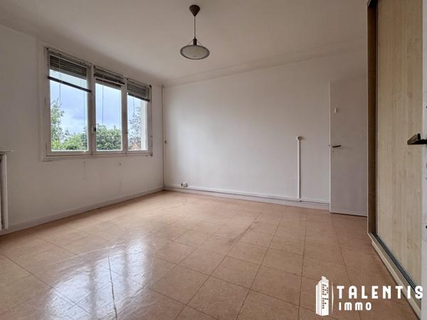 REZÉ, PONT ROUSSEAU | Maison (209m² | 12P)