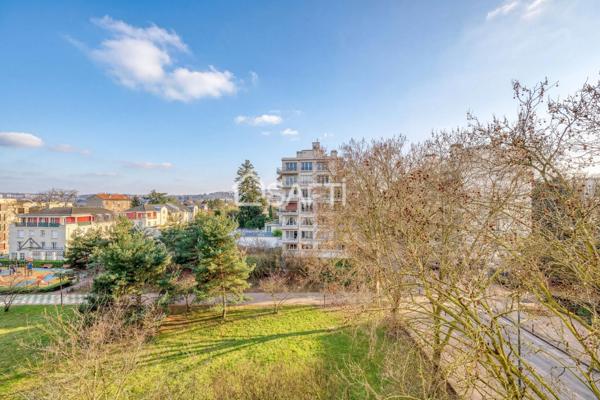 Duplex d'exception en Centre-ville rue HOUDAN- 141m2 avec terrasse