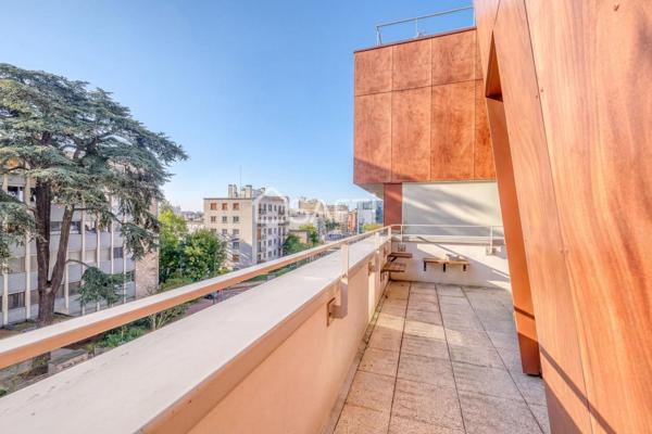 Duplex d'exception en Centre-ville rue HOUDAN- 141m2 avec terrasse