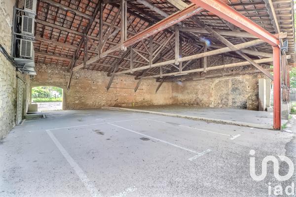 Immeuble à vendre 1 200 m² Nîmes