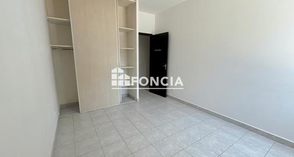 Location Appartement 3 pièces 74.1 m² - Orange 84100