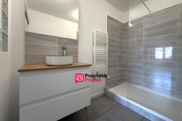 Superbe T5 lumineux avec parking, à deux pas de la Place de Jaude à vendre 63000 CLERMONT FERRAND