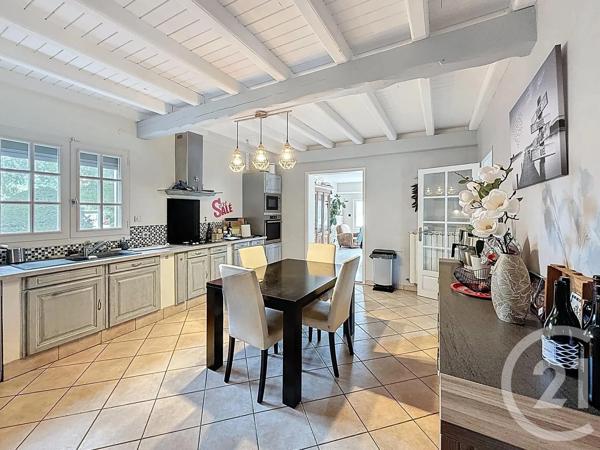 Maison à vendre  5 pièces - 177 m 2   PRAT BONREPAUX  - 09