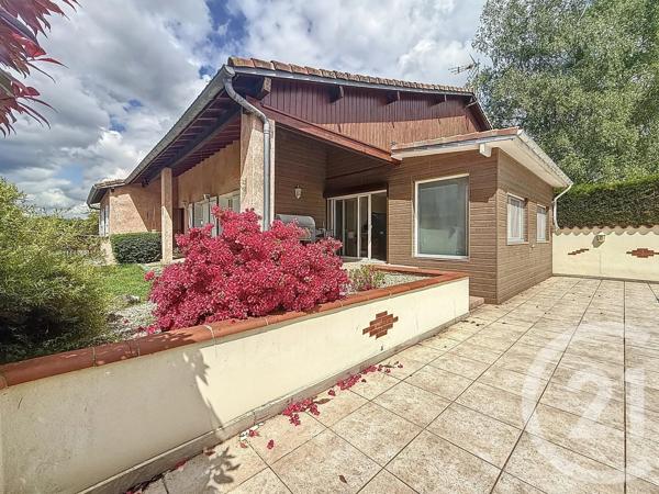 Maison à vendre  5 pièces - 177 m 2   PRAT BONREPAUX  - 09
