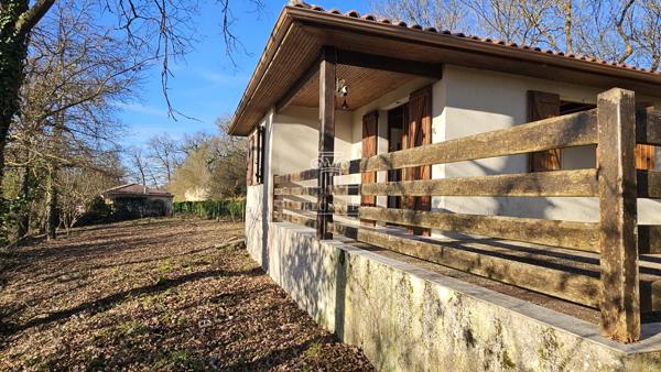 Gondrin (32330) MAISON DE PLAIN-PIED 49 m², secteur Gondrin avec jardin