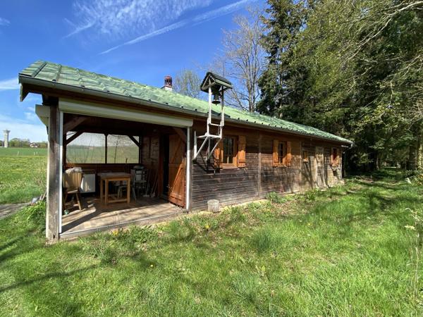 Proche Verneuil sur Avre, Terrain de 44010 m2 env avec un étang