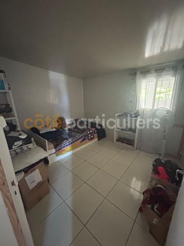 Vente Maison84 m² - 4 Pièces - SAINT PIERRE (97410)