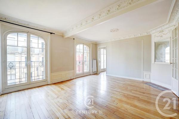 Appartement à vendre  6 pièces - 98,35 m2 PARIS - 75015