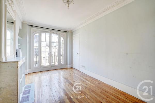 Appartement à vendre  6 pièces - 98,35 m2 PARIS - 75015