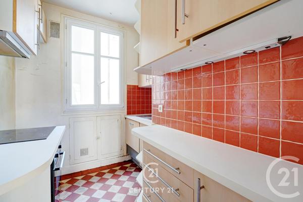 Appartement à vendre  6 pièces - 98,35 m2 PARIS - 75015