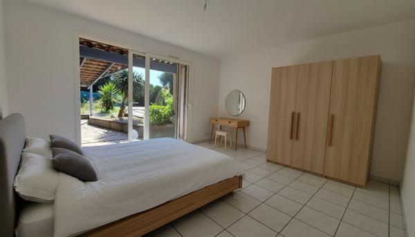 Maison de plain-pied 126,62 m² habitables - Studio indépendant - Piscine - Double garage - Terrain de 1 229 m² ? Balaruc-les-Bains