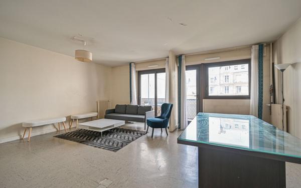 Appartement à vendre    4 pièces • 91,72 m2 Paris 18