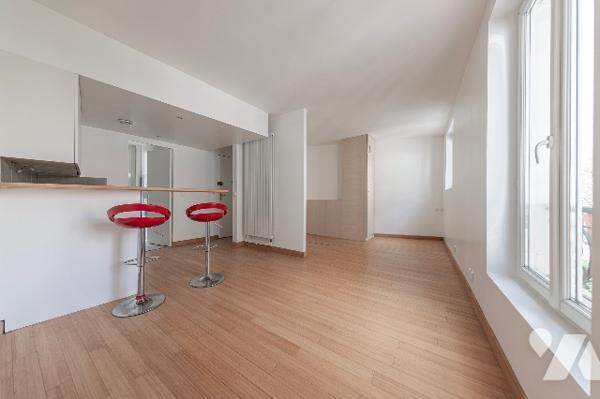 Studio de 28m2 lumineux, en parfait état et au calme