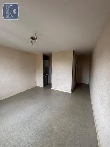 Appartement à louer 1 pièce 23.3m² Poitiers (86000)